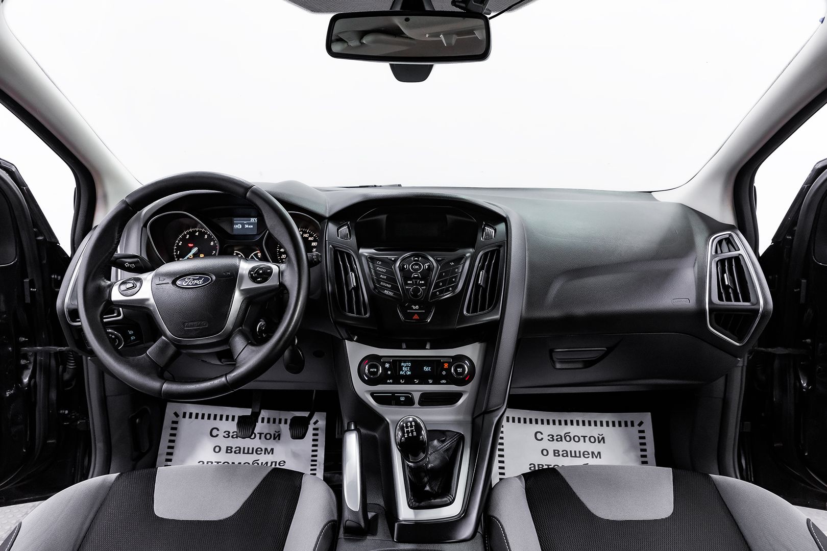 Ford Focus, III, 2012 фото 10