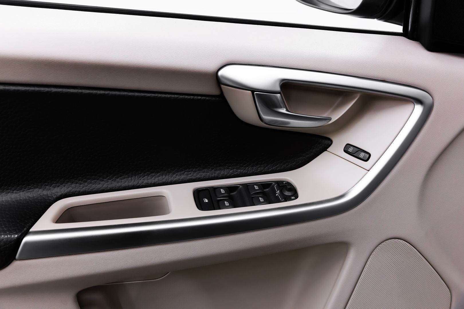 Volvo XC60, I, 2010 фото 8