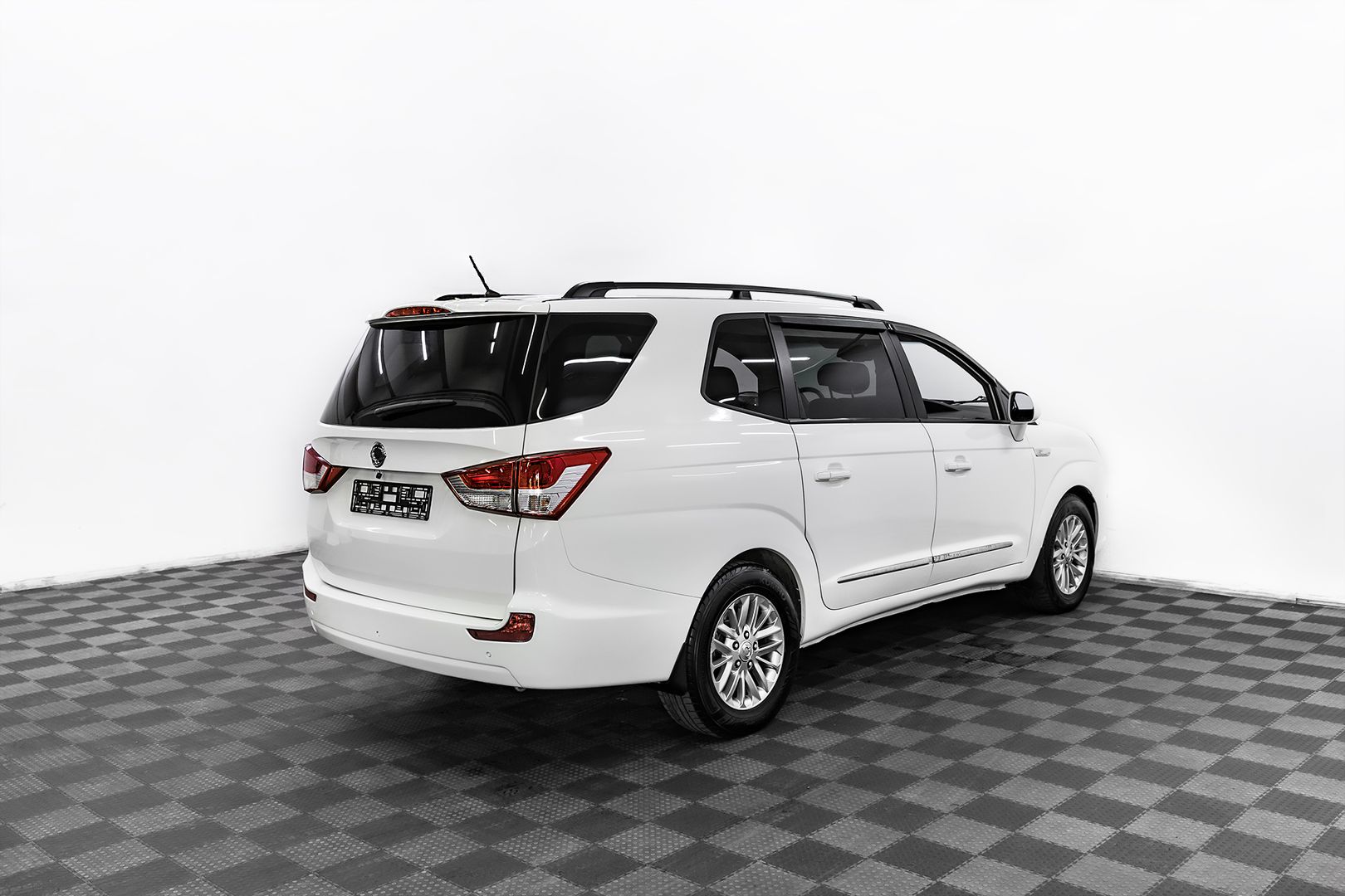 SsangYong Stavic, 2013 фото 6