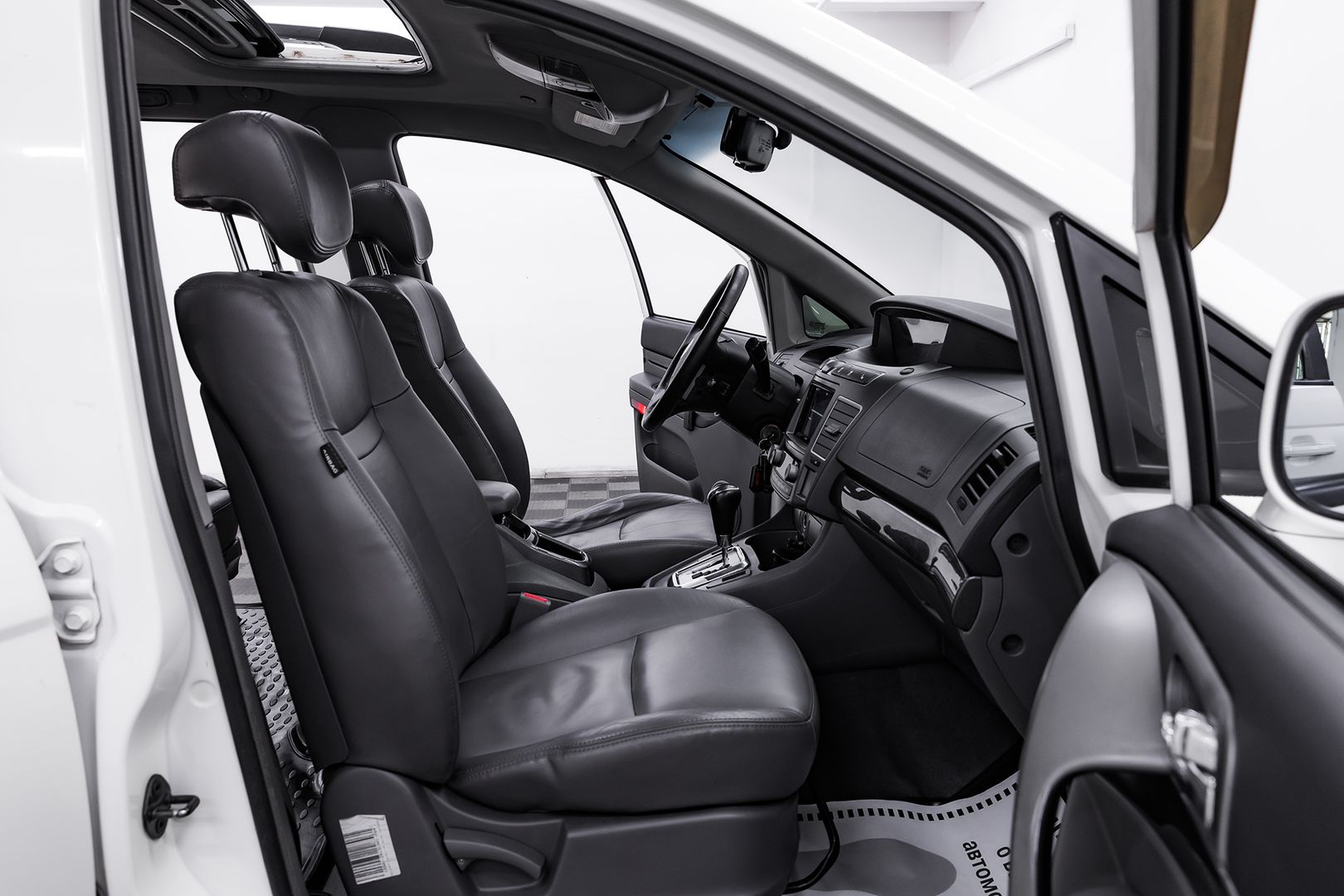 SsangYong Stavic, 2013 фото 14