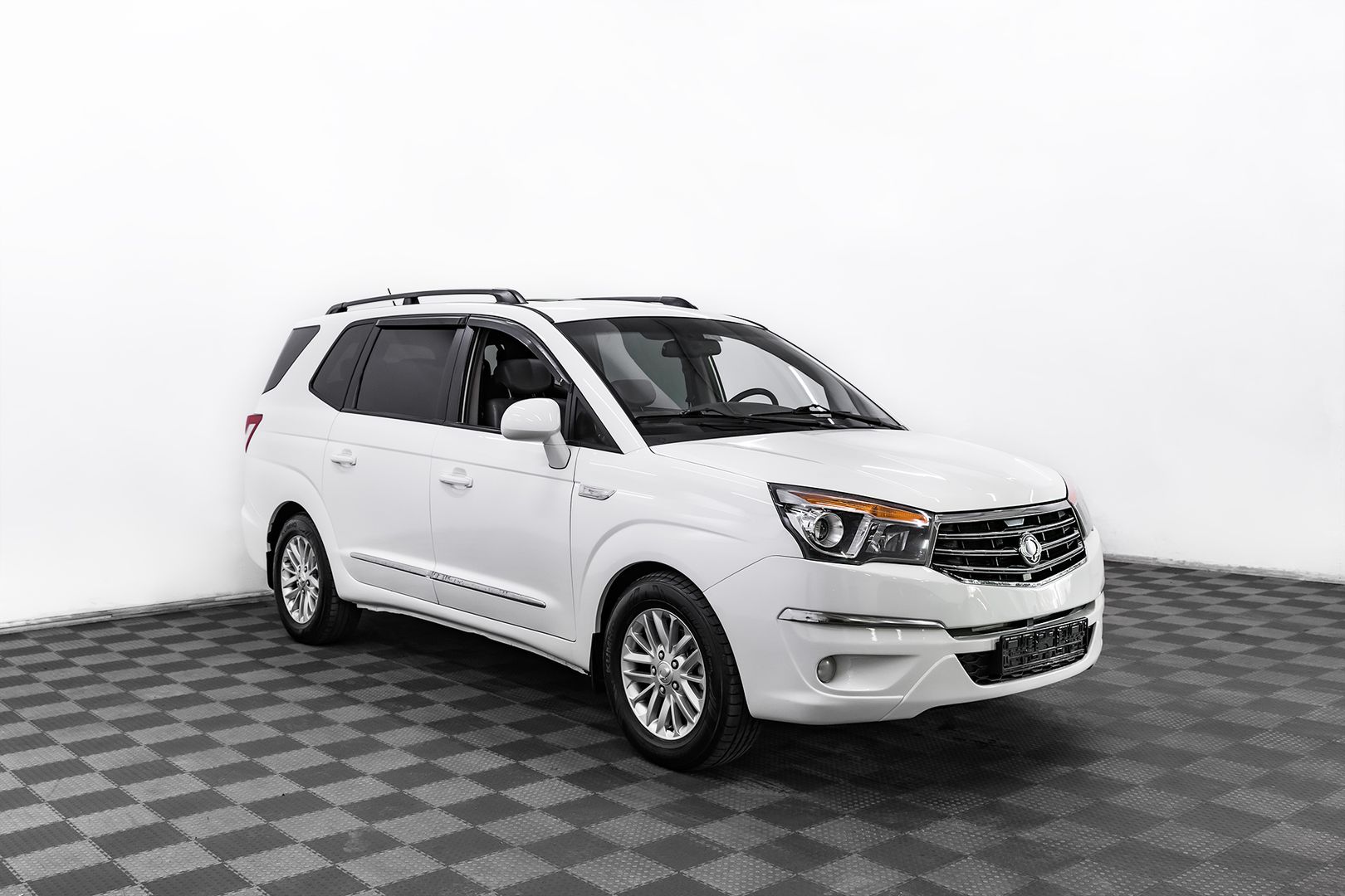 SsangYong Stavic, 2013 фото 3