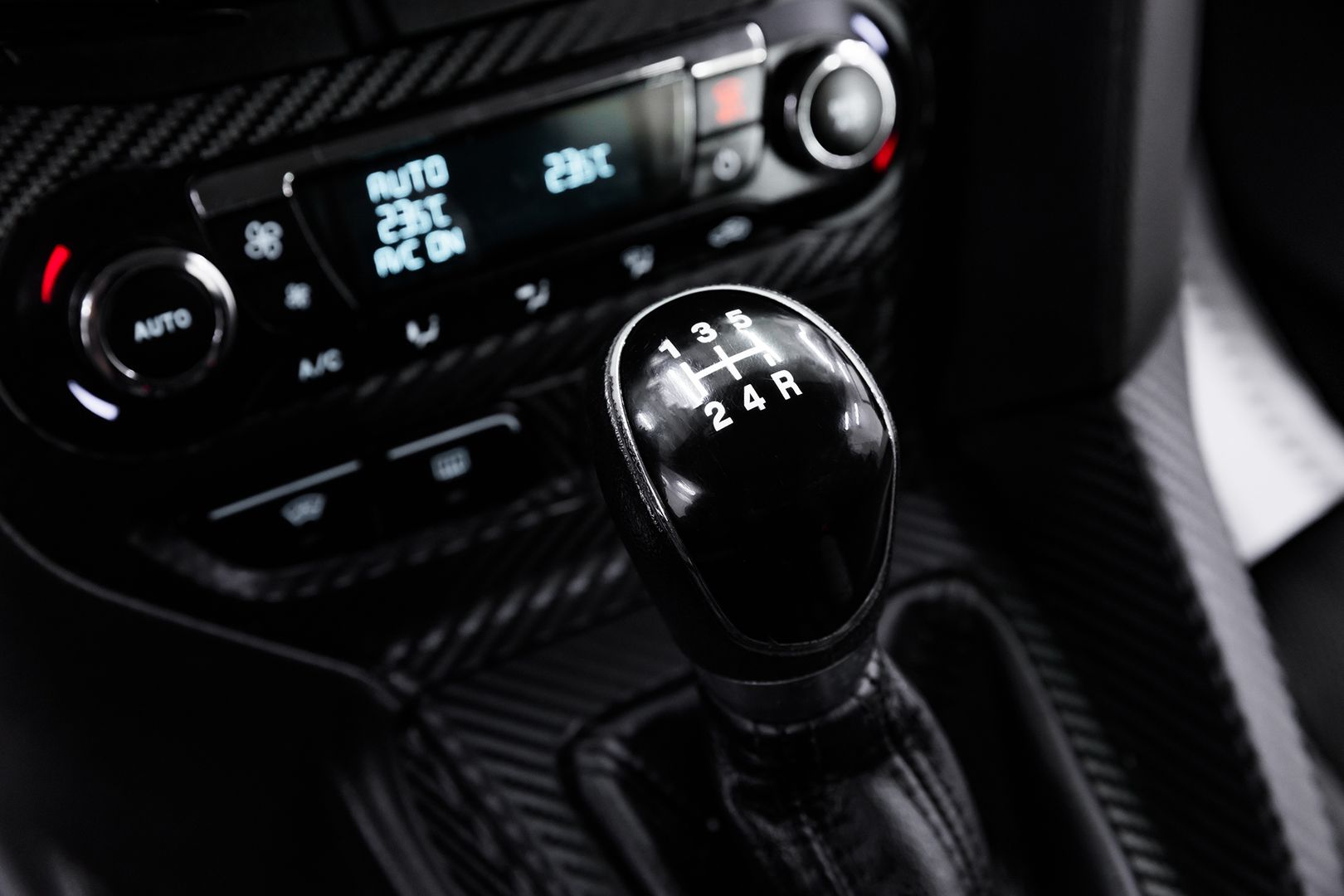 Ford Focus, III, 2012 фото 13