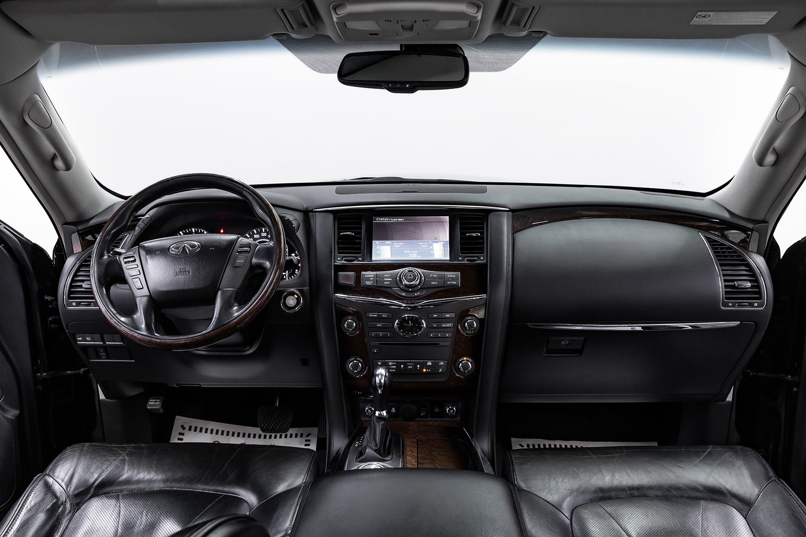 Infiniti QX80, I, 2013 фото 11