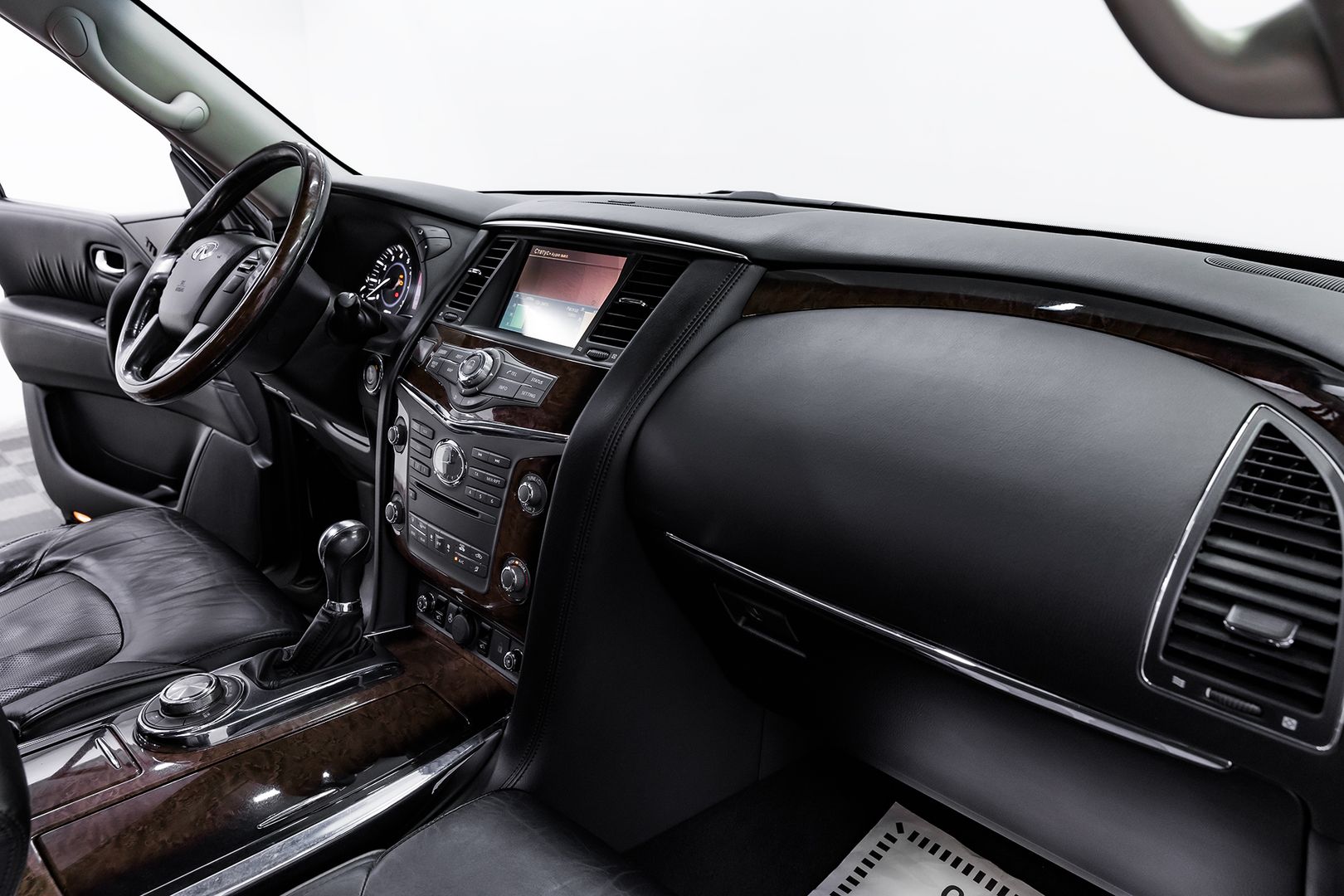 Infiniti QX80, I, 2013 фото 16