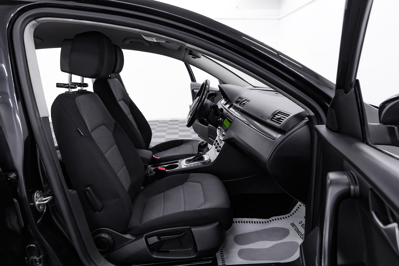 Volkswagen Passat, B7, 2012 фото 14