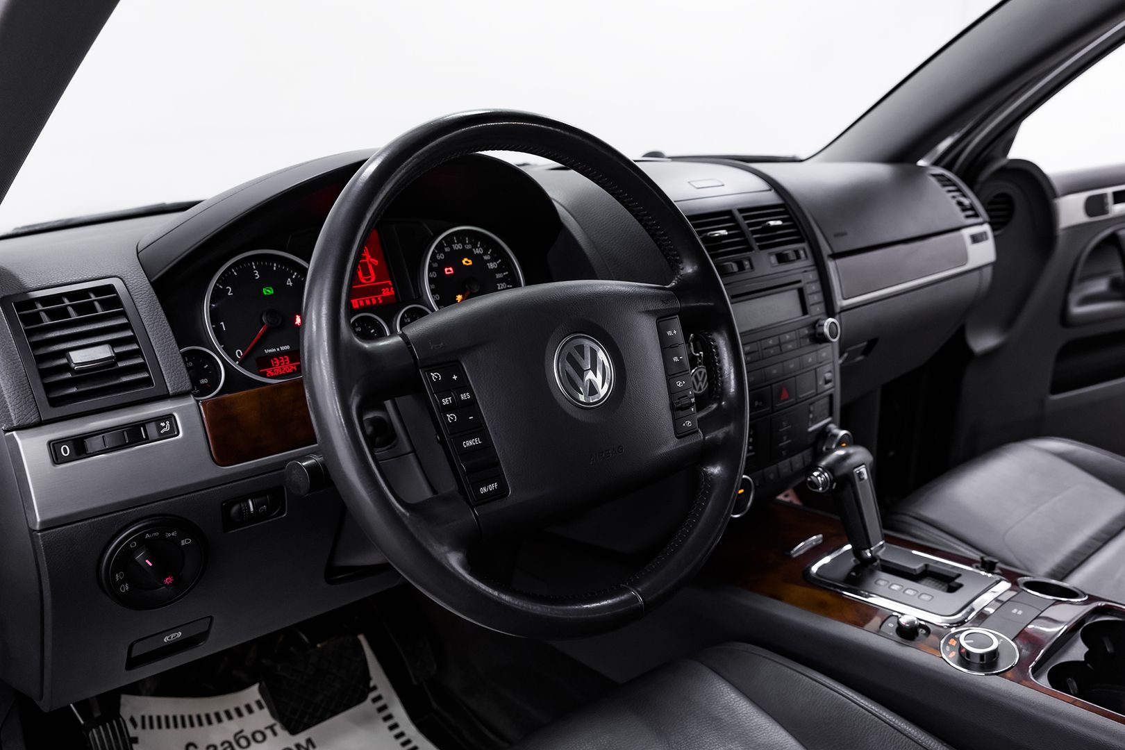 Volkswagen Touareg, I Рестайлинг, 2009 фото 9