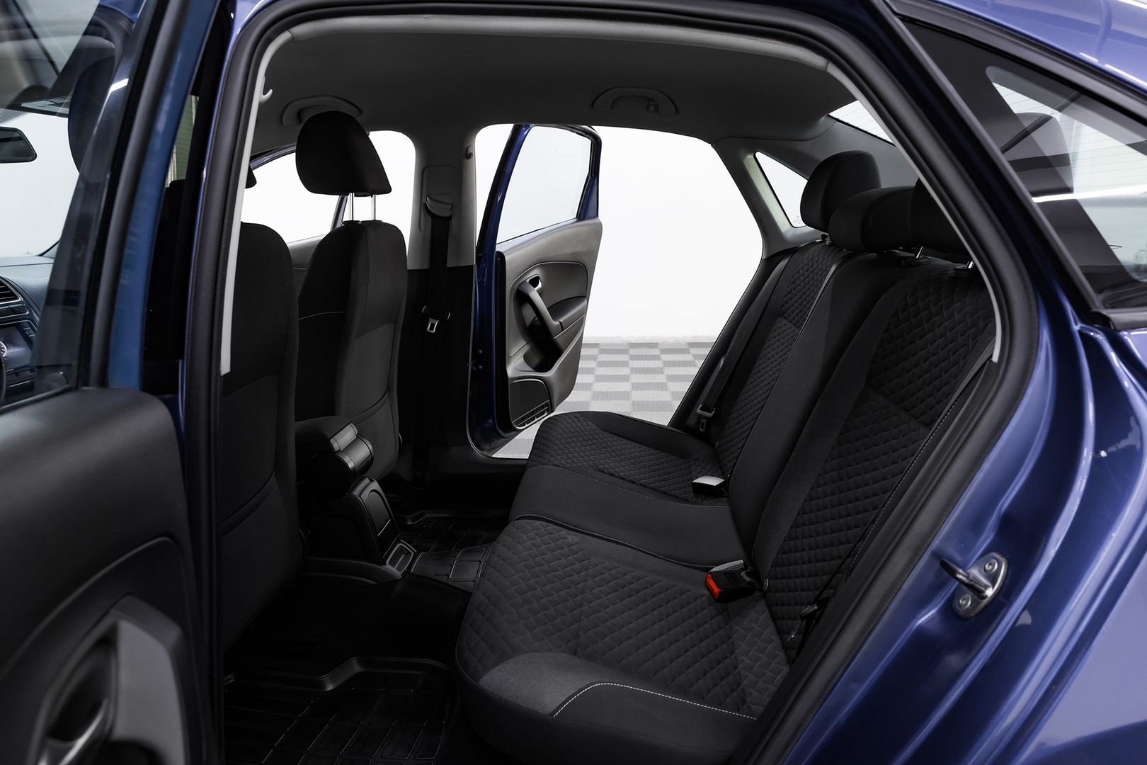 Volkswagen Polo, V Рестайлинг, 2018 фото 16