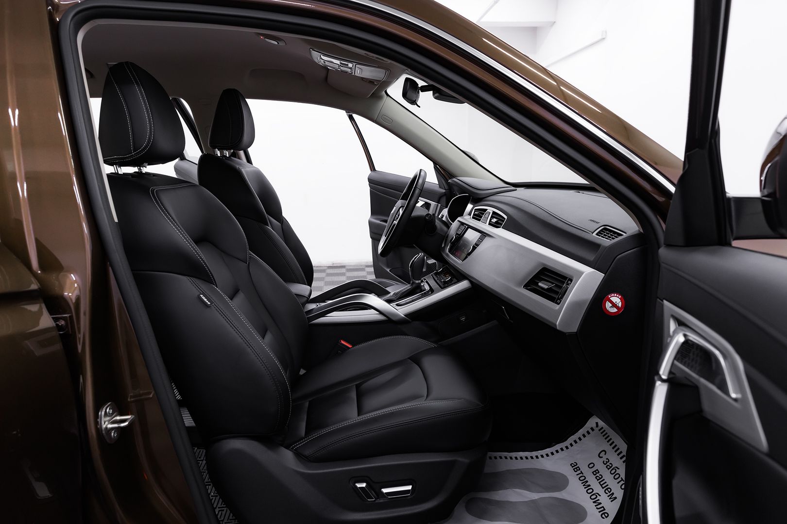 Geely Atlas, I, 2021 фото 17