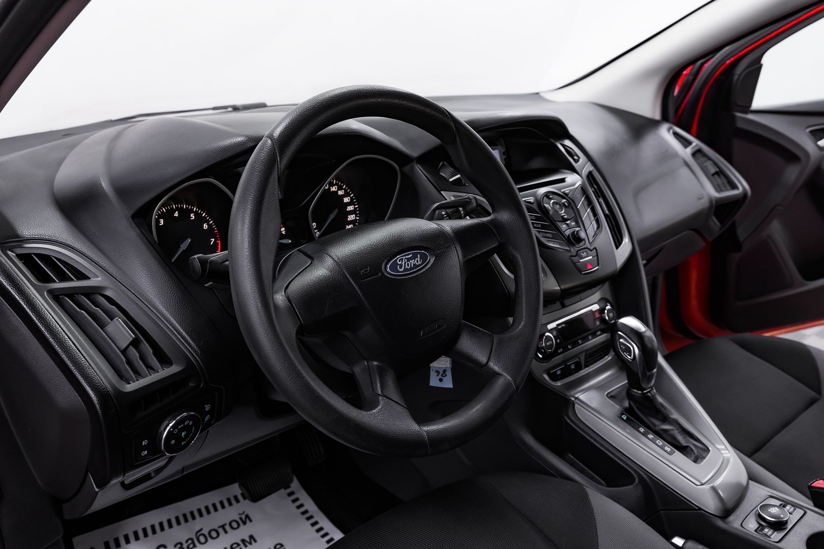 Ford Focus, III, 2011 фото 9