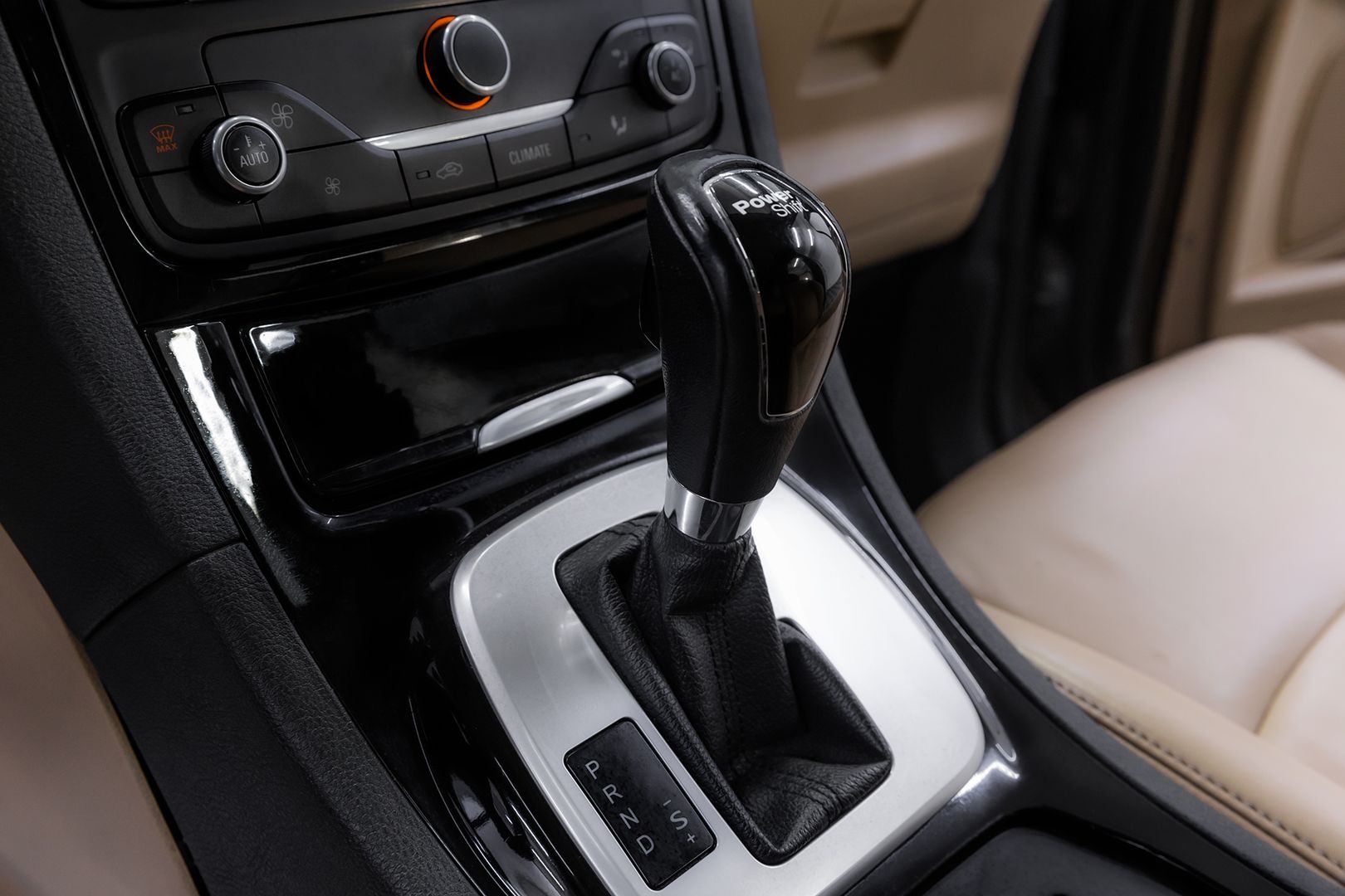 Ford Galaxy, II Рестайлинг, 2012 фото 13