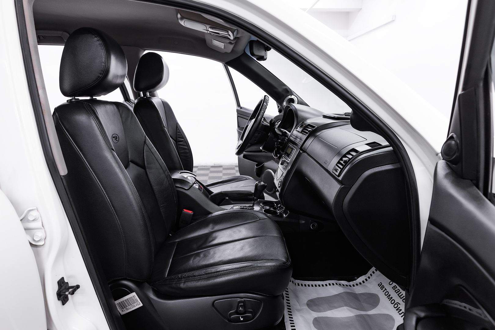 SsangYong Rexton, III, 2012 фото 15