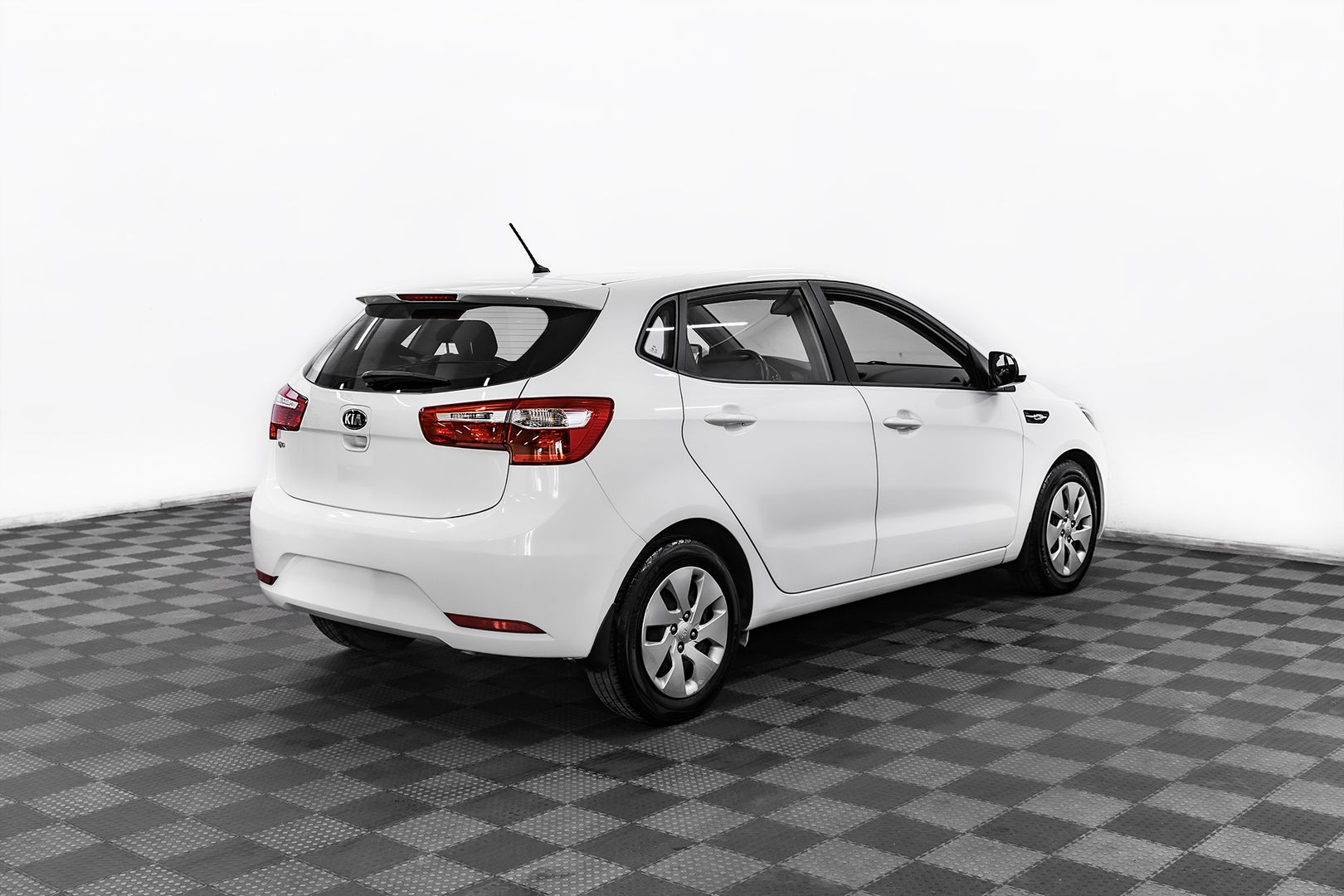 Kia Rio, III, 2015 фото 4