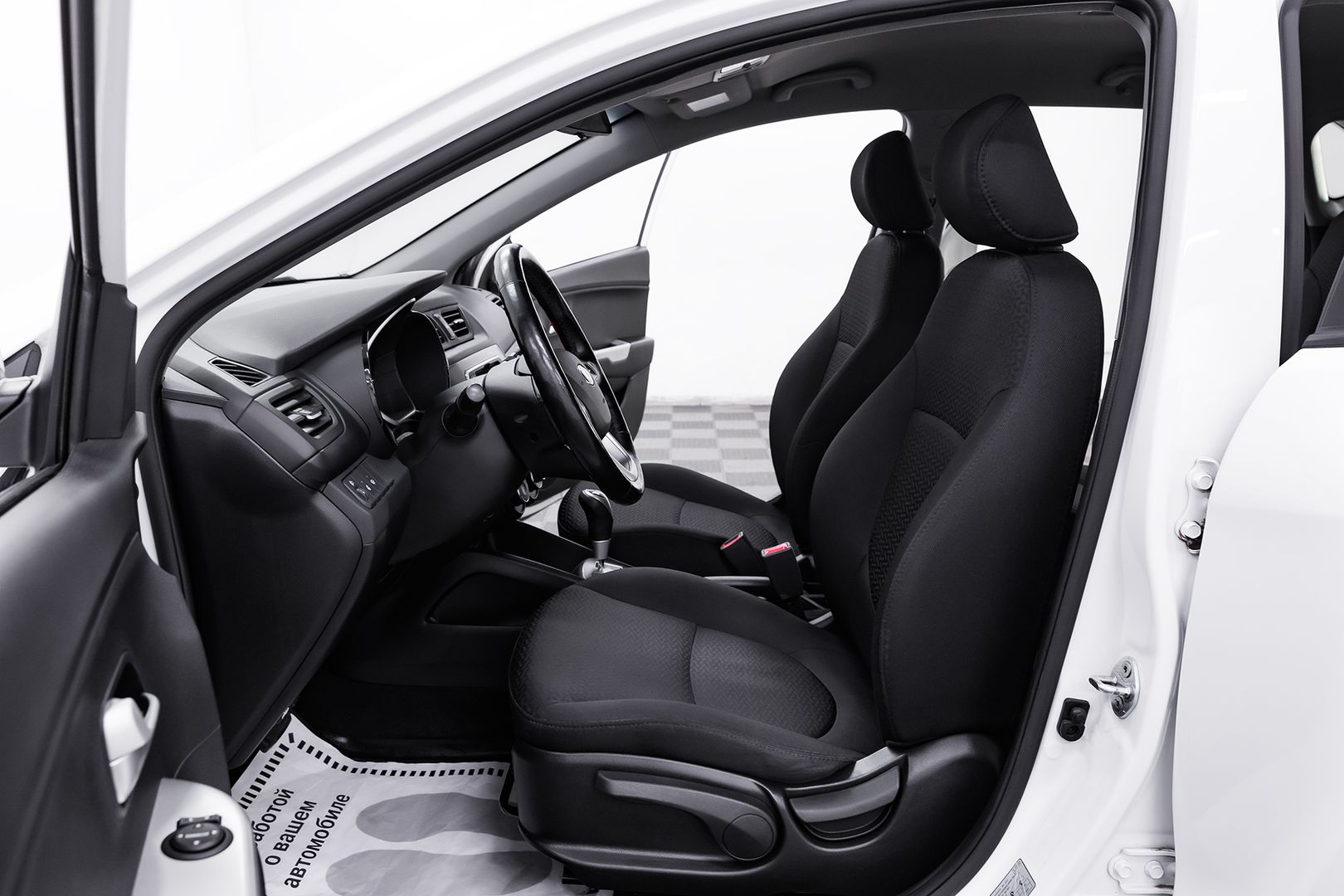 Kia Rio, III, 2015 фото 7