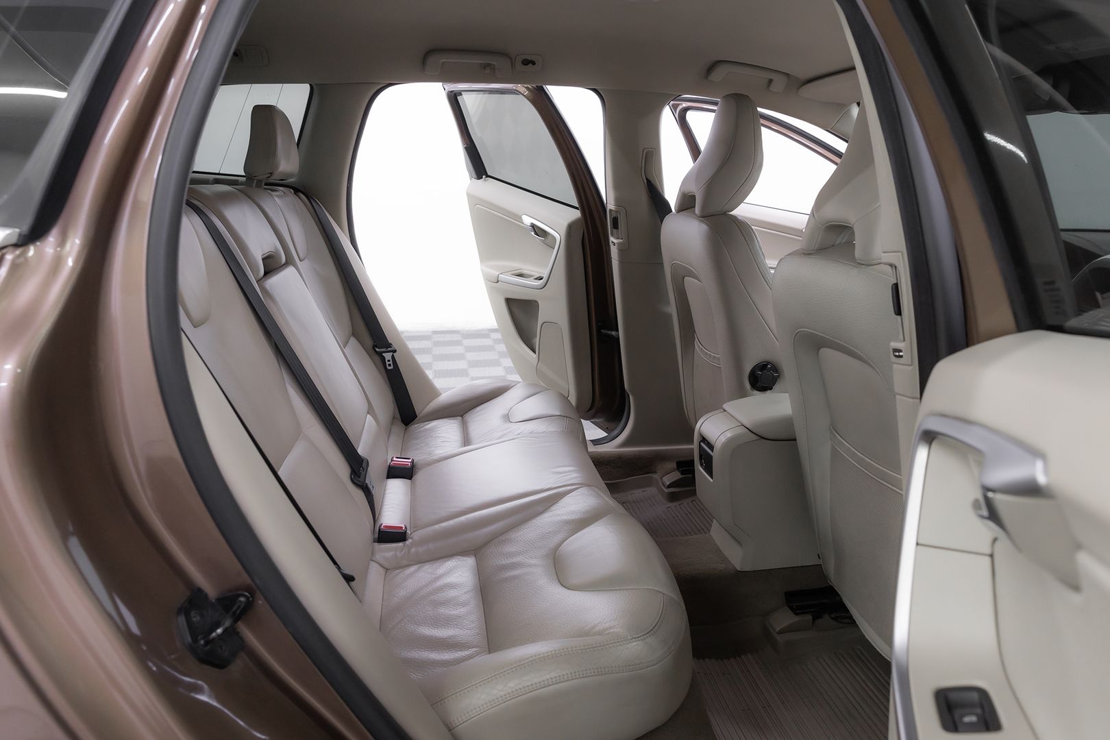 Volvo XC60, I, 2010 фото 17