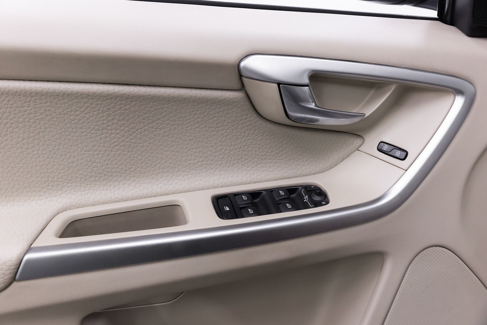 Volvo XC60, I, 2010 фото 7