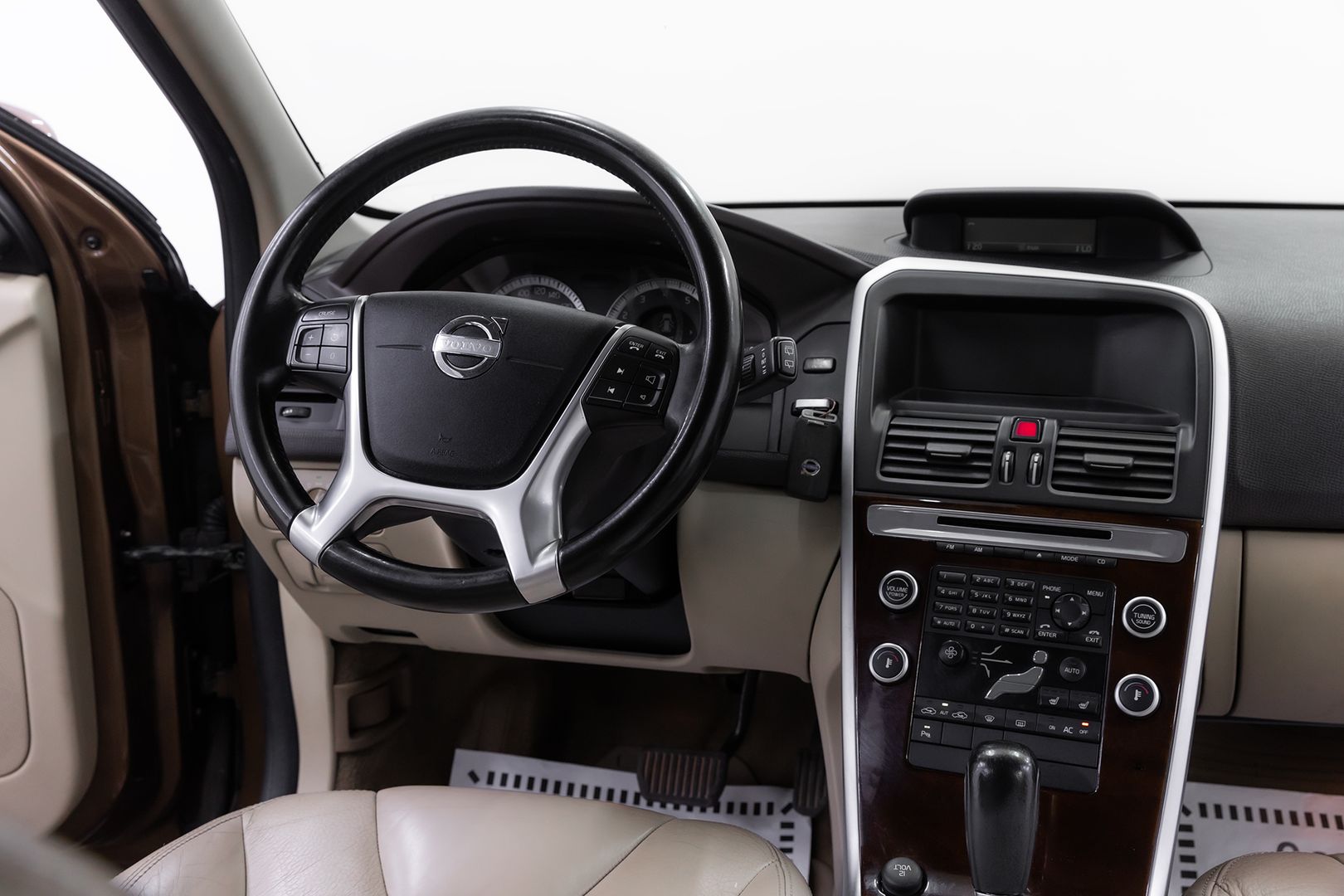 Volvo XC60, I, 2010 фото 11