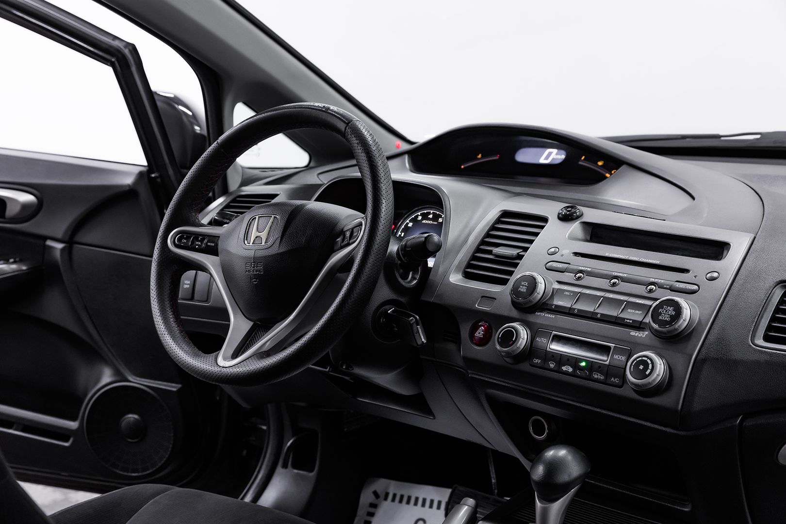 Honda Civic, VIII, 2008 фото 14