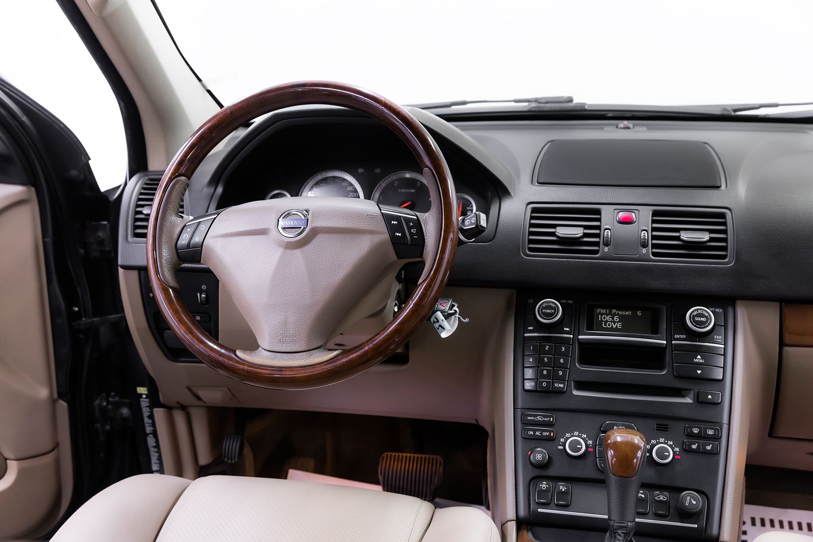 Volvo XC90, I Рестайлинг, 2008 фото 11