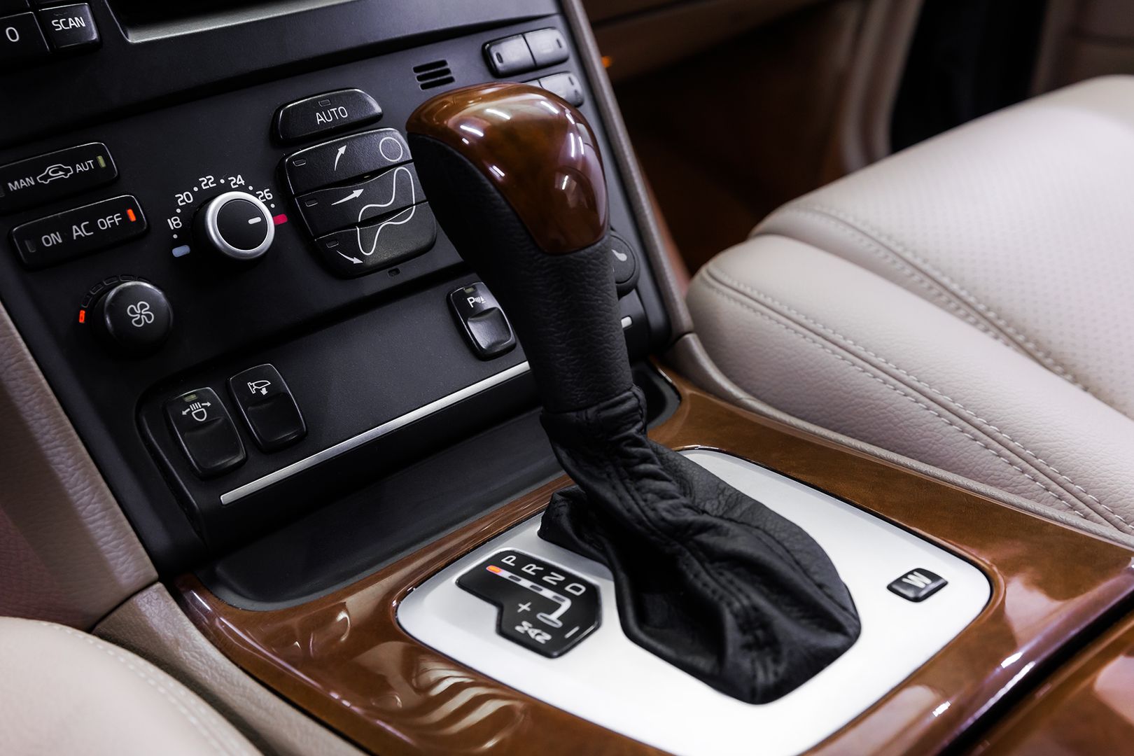 Volvo XC90, I Рестайлинг, 2008 фото 12