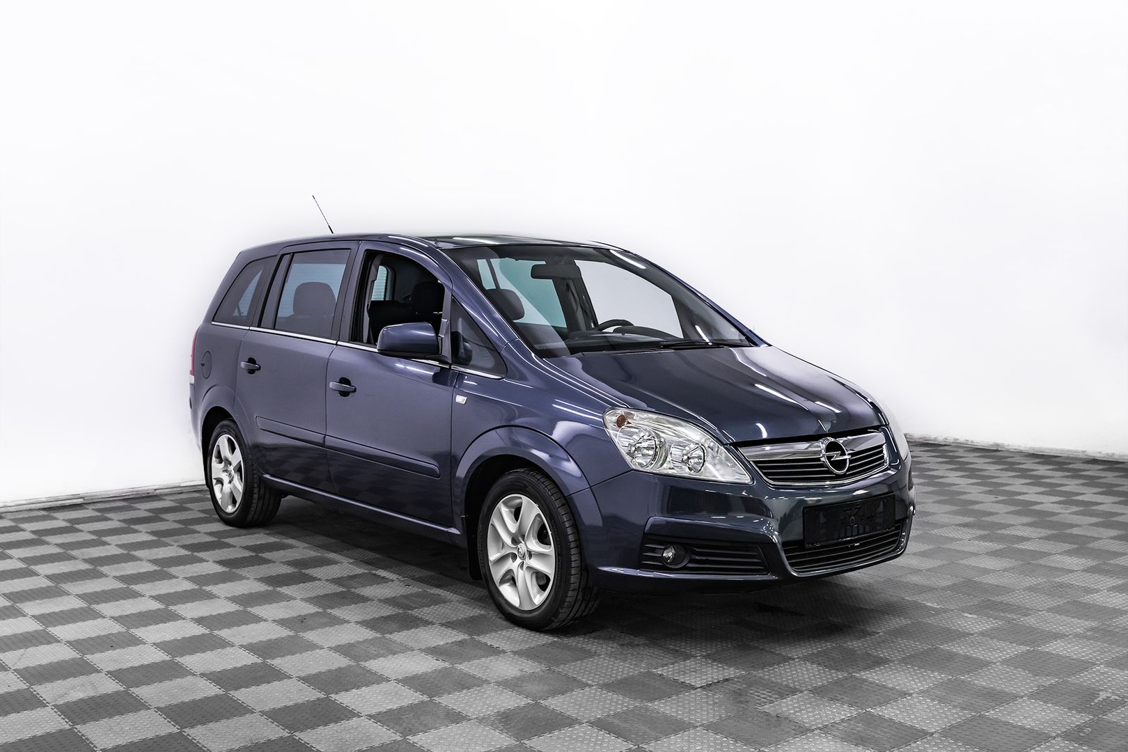 Opel Zafira, B Рестайлинг, 2010 фото 3