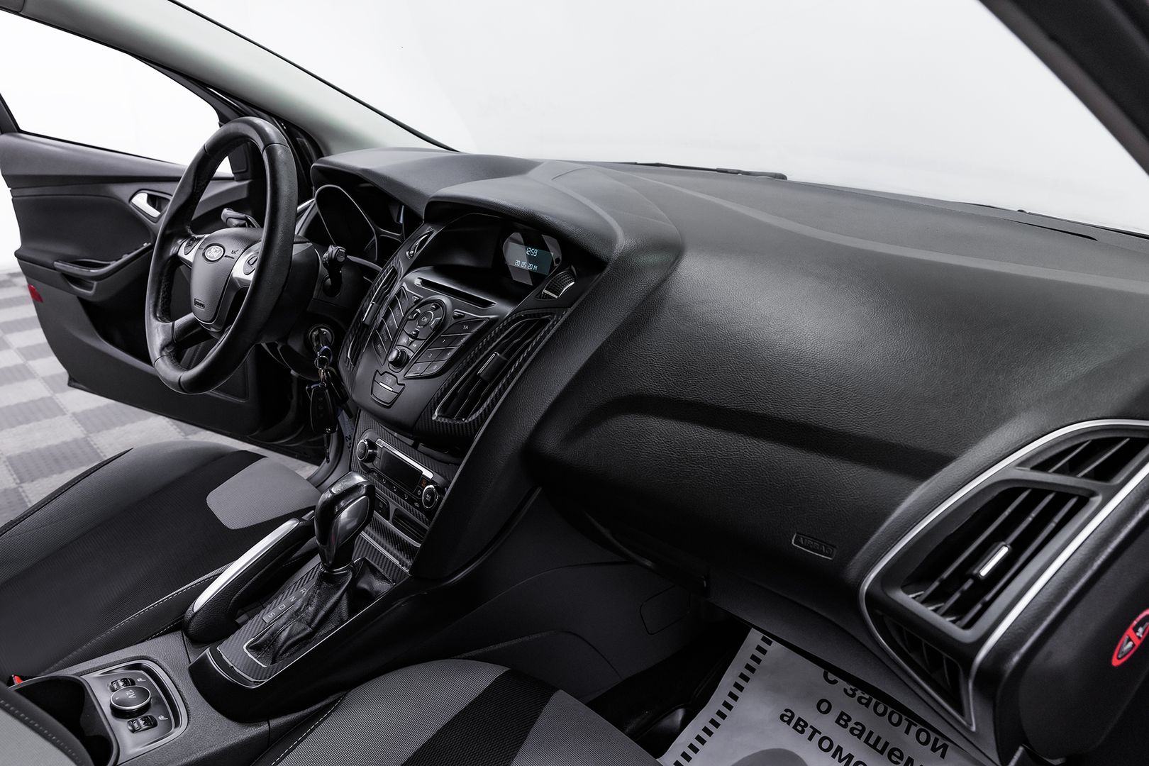 Ford Focus, III, 2013 фото 13