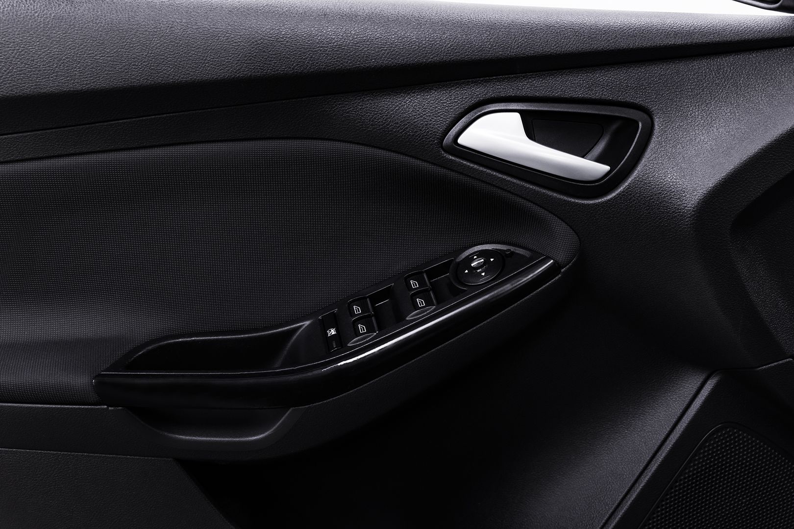 Ford Focus, III, 2013 фото 8