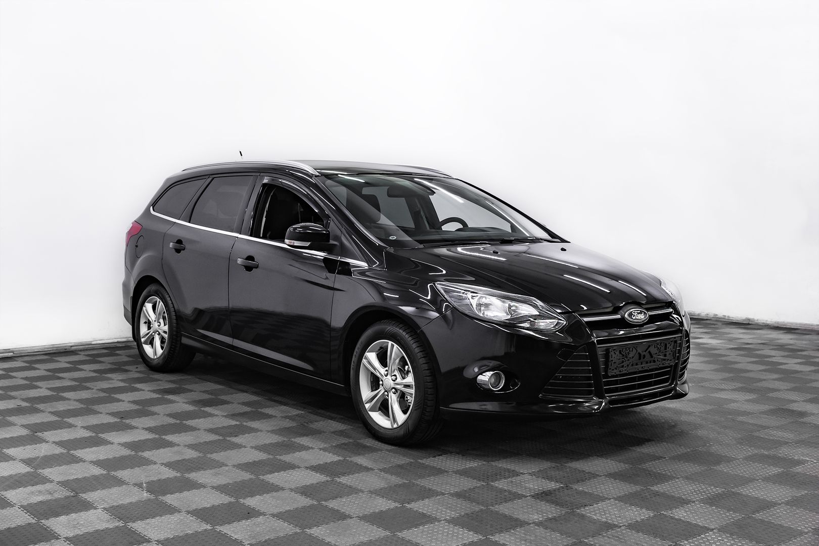 Ford Focus, III, 2013 фото 3