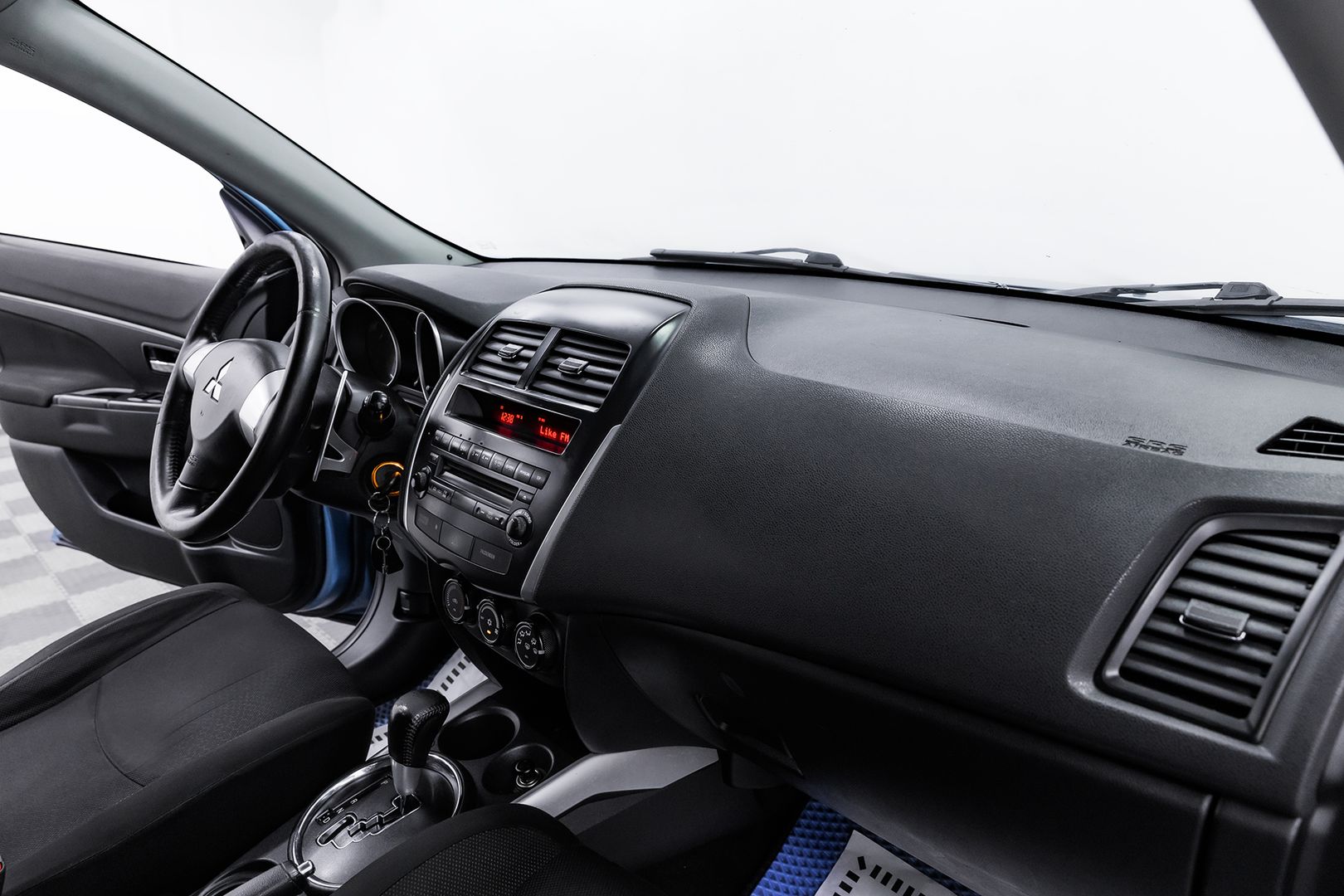 Mitsubishi ASX, I, 2010 фото 14