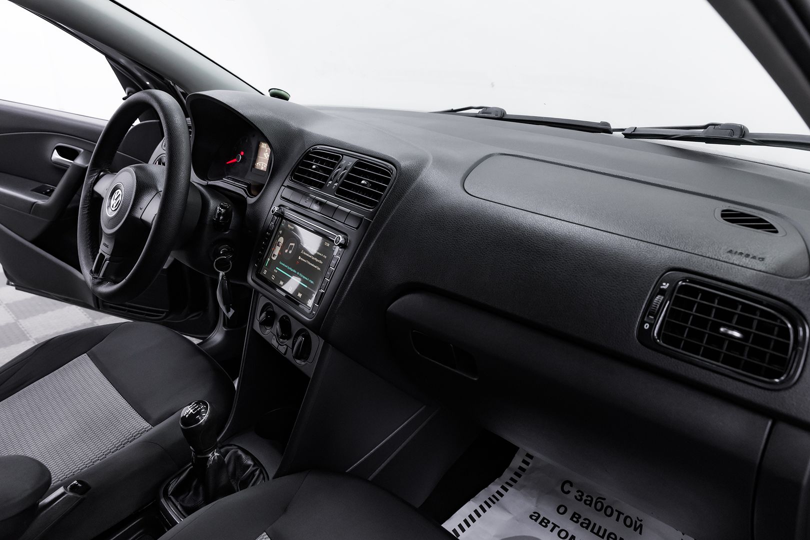 Volkswagen Polo, V, 2014 фото 13