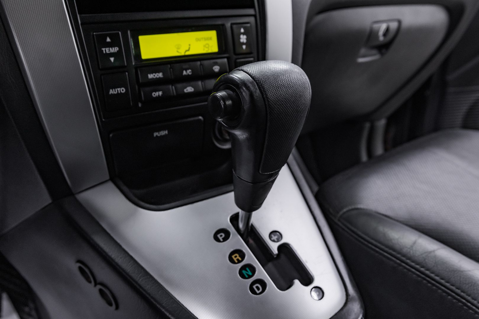 Hyundai Tucson, I, 2005 фото 12