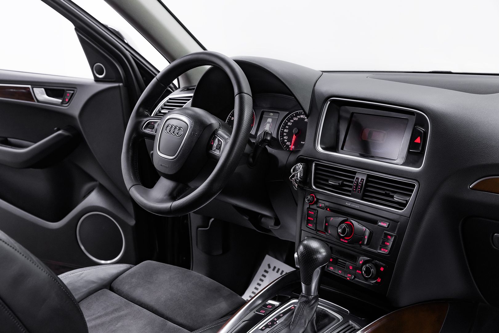 Audi Q5, I (8R), 2008 фото 16