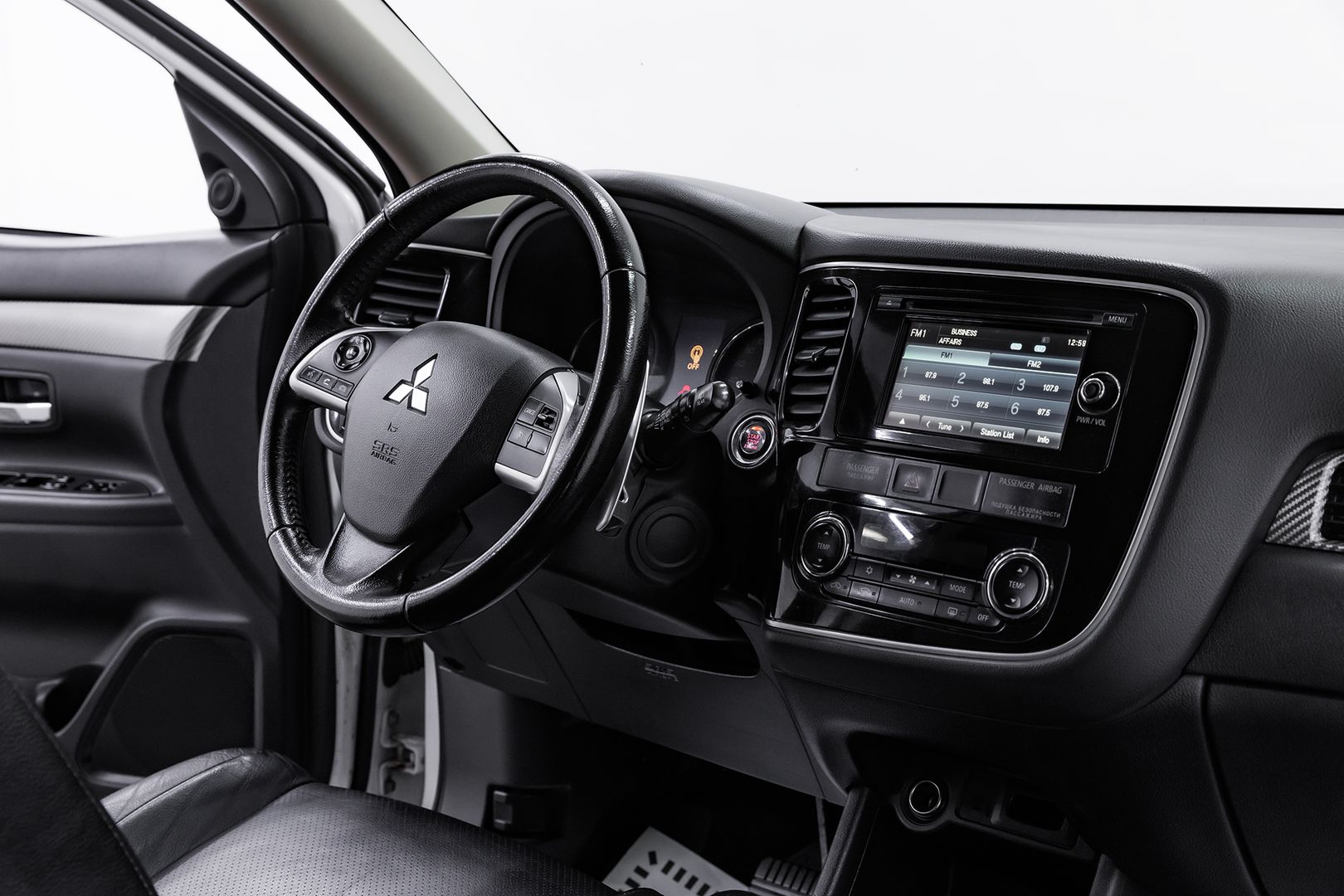 Mitsubishi Outlander, III, 2012 фото 15