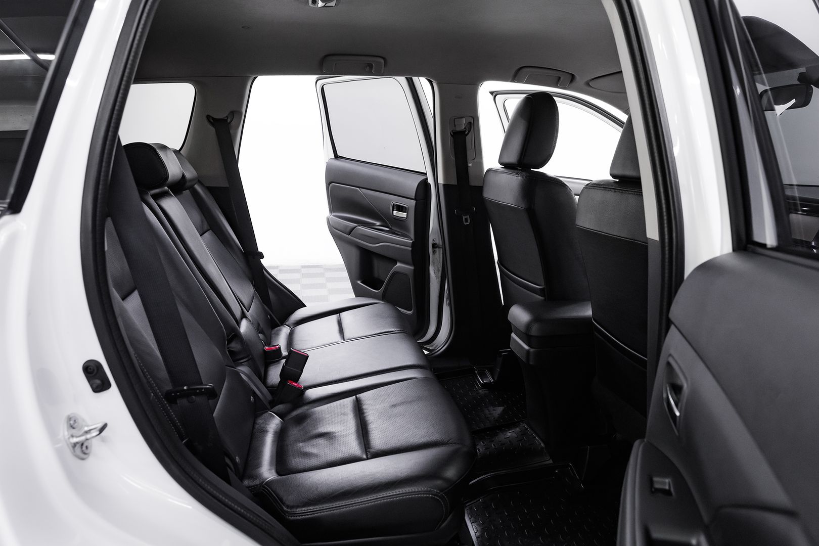 Mitsubishi Outlander, III, 2012 фото 17