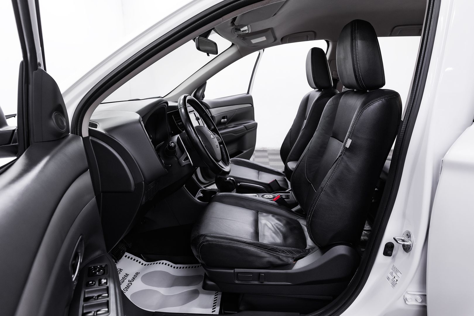 Mitsubishi Outlander, III, 2012 фото 7