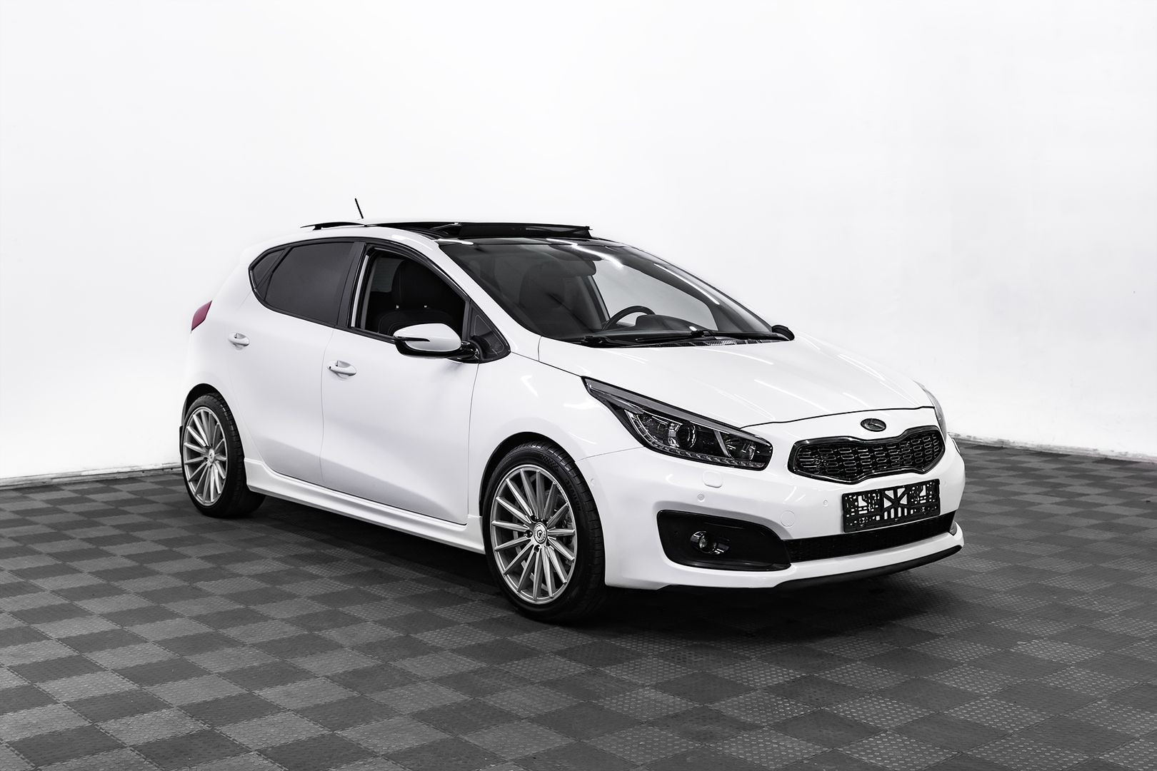 Kia Ceed, II Рестайлинг, 2016 фото 3