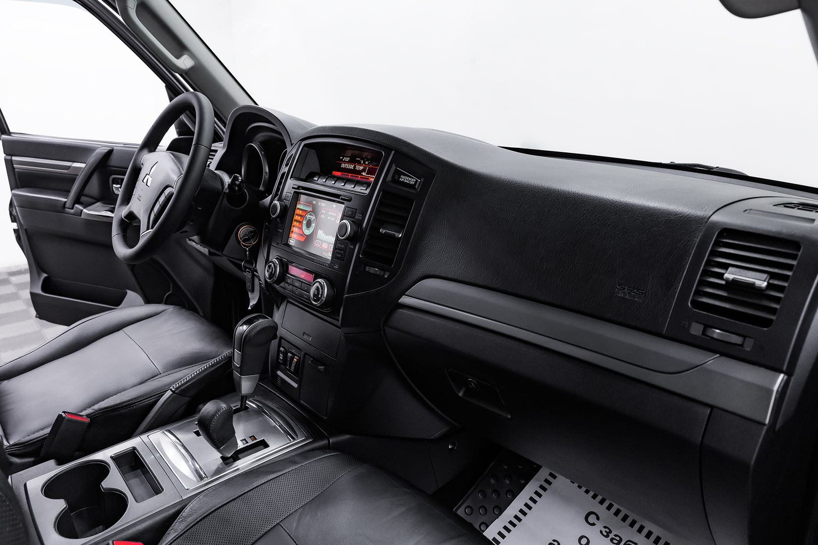 Mitsubishi Pajero, IV Рестайлинг 1, 2011 фото 14