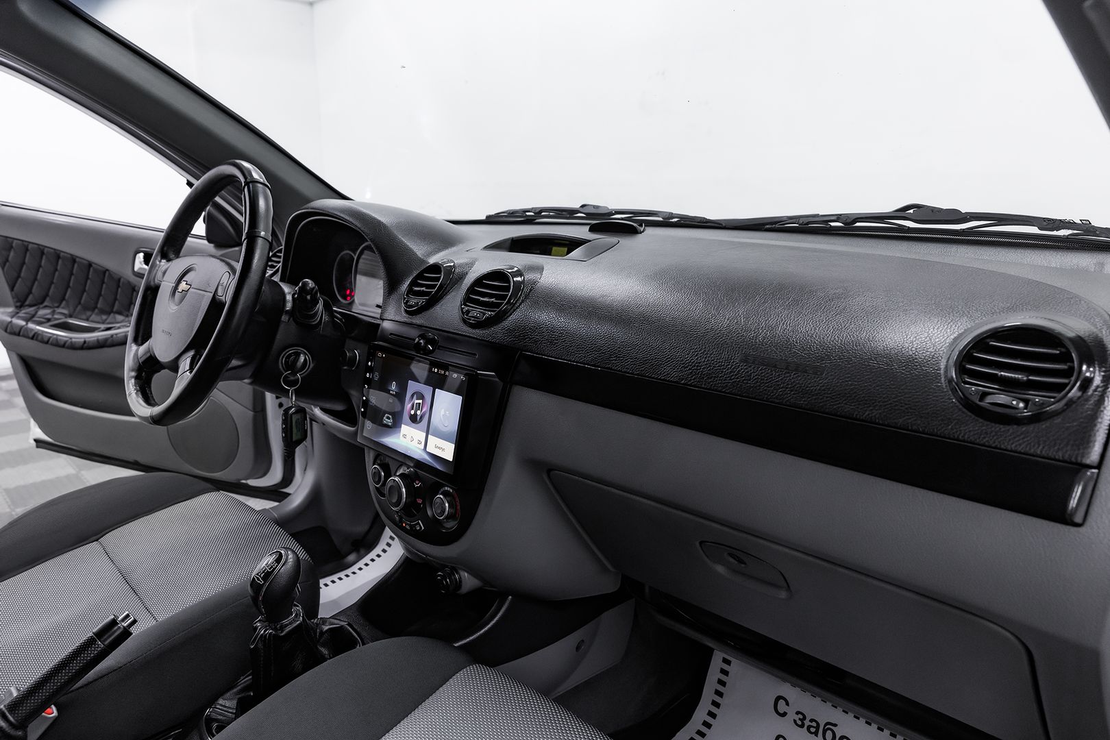 Chevrolet Lacetti, I, 2012 фото 14