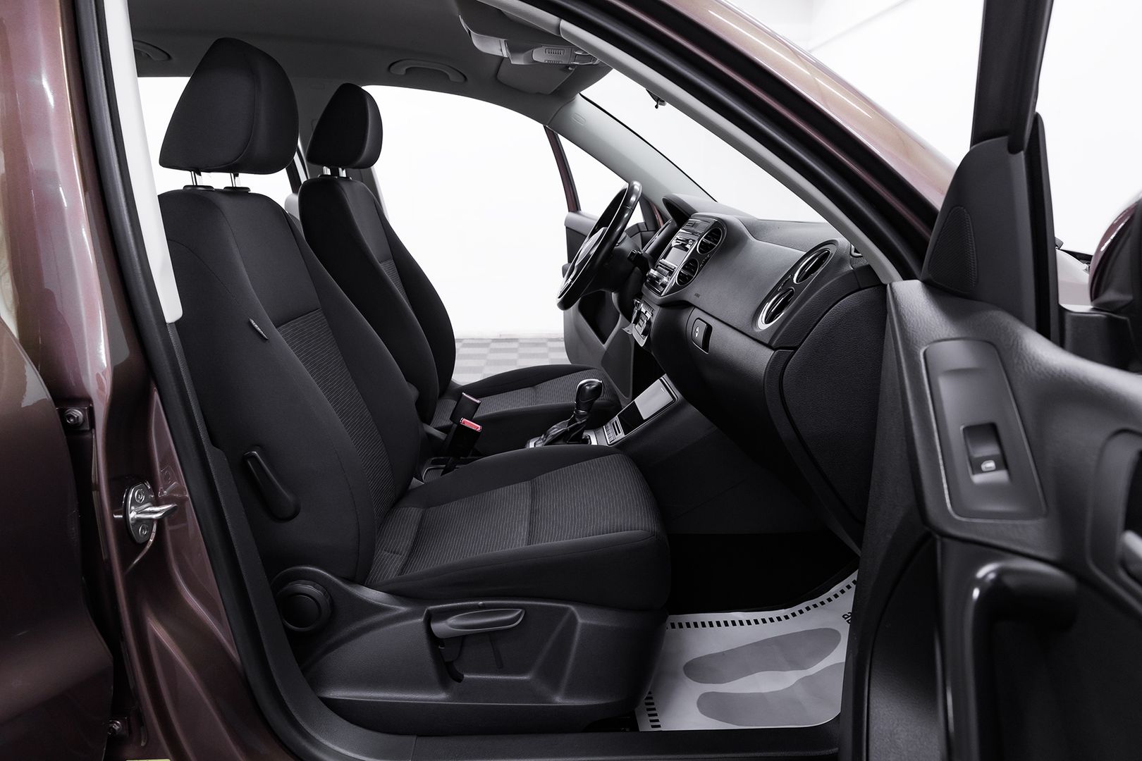 Volkswagen Tiguan, I Рестайлинг, 2014 фото 13