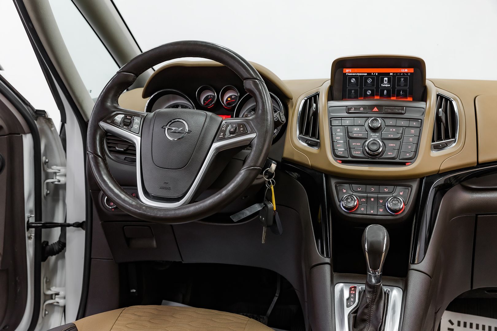 Opel Zafira, C, 2014 фото 12