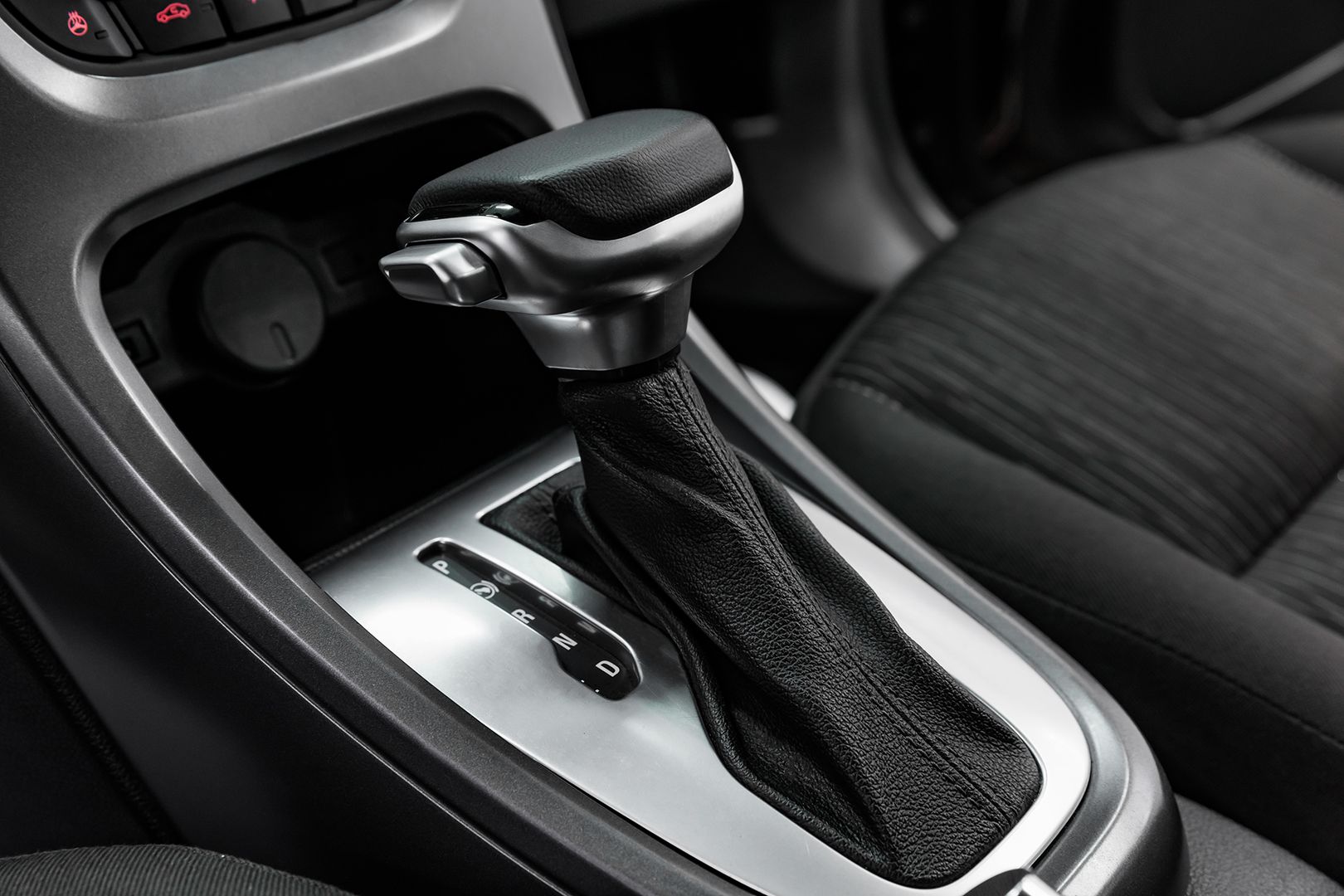 Opel Astra, J Рестайлинг, 2013 фото 12