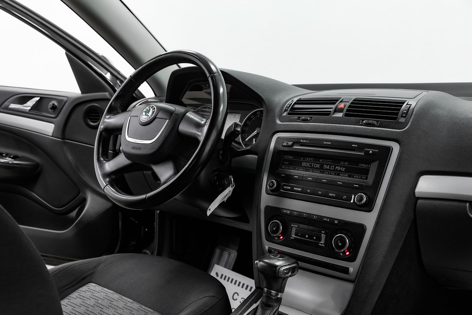 Skoda Octavia, II (A5) Рестайлинг, 2013 фото 15