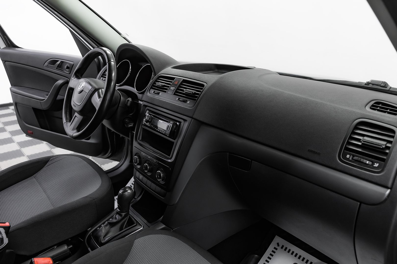 Skoda Yeti, I, 2013 фото 14