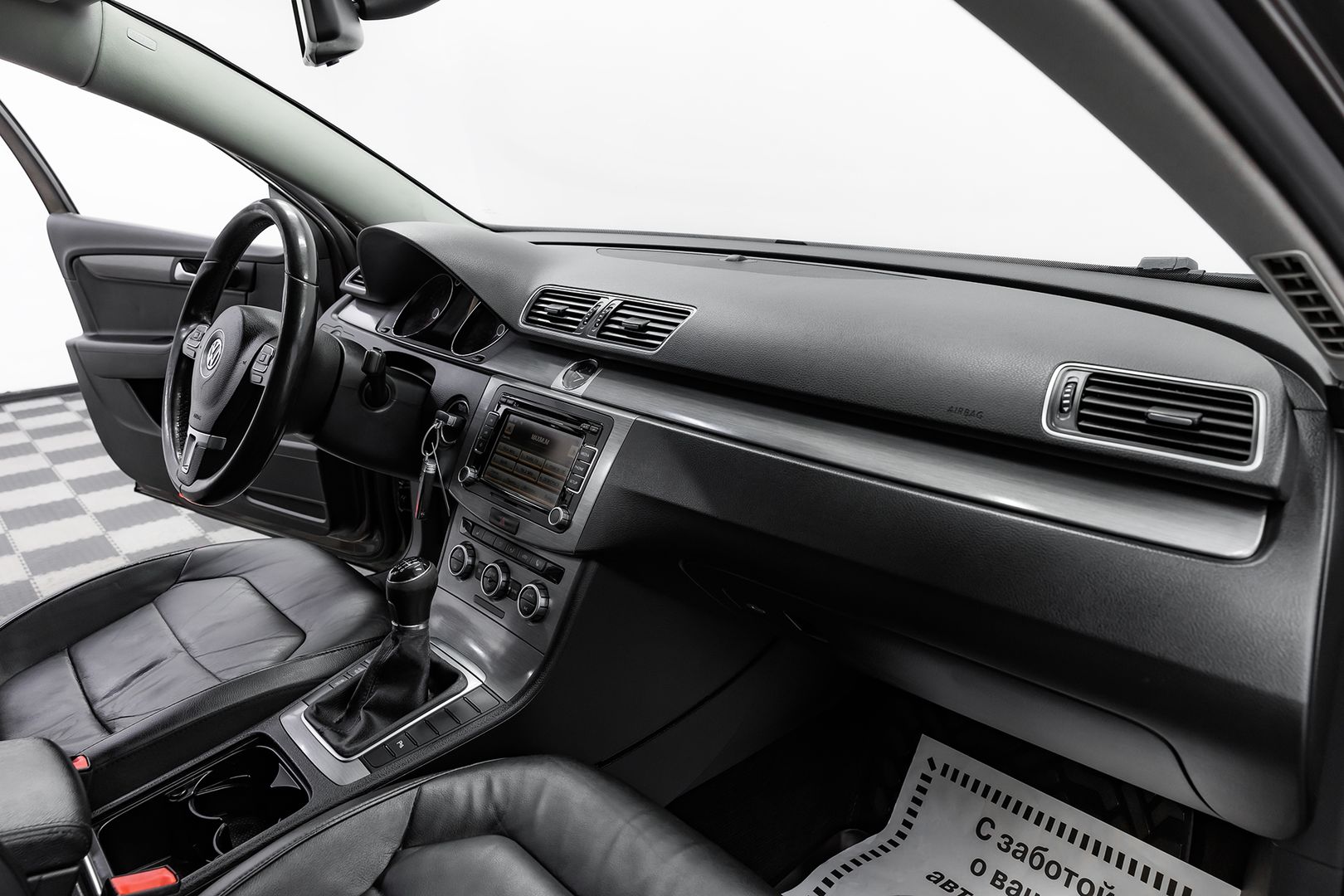 Volkswagen Passat, B7, 2013 фото 15