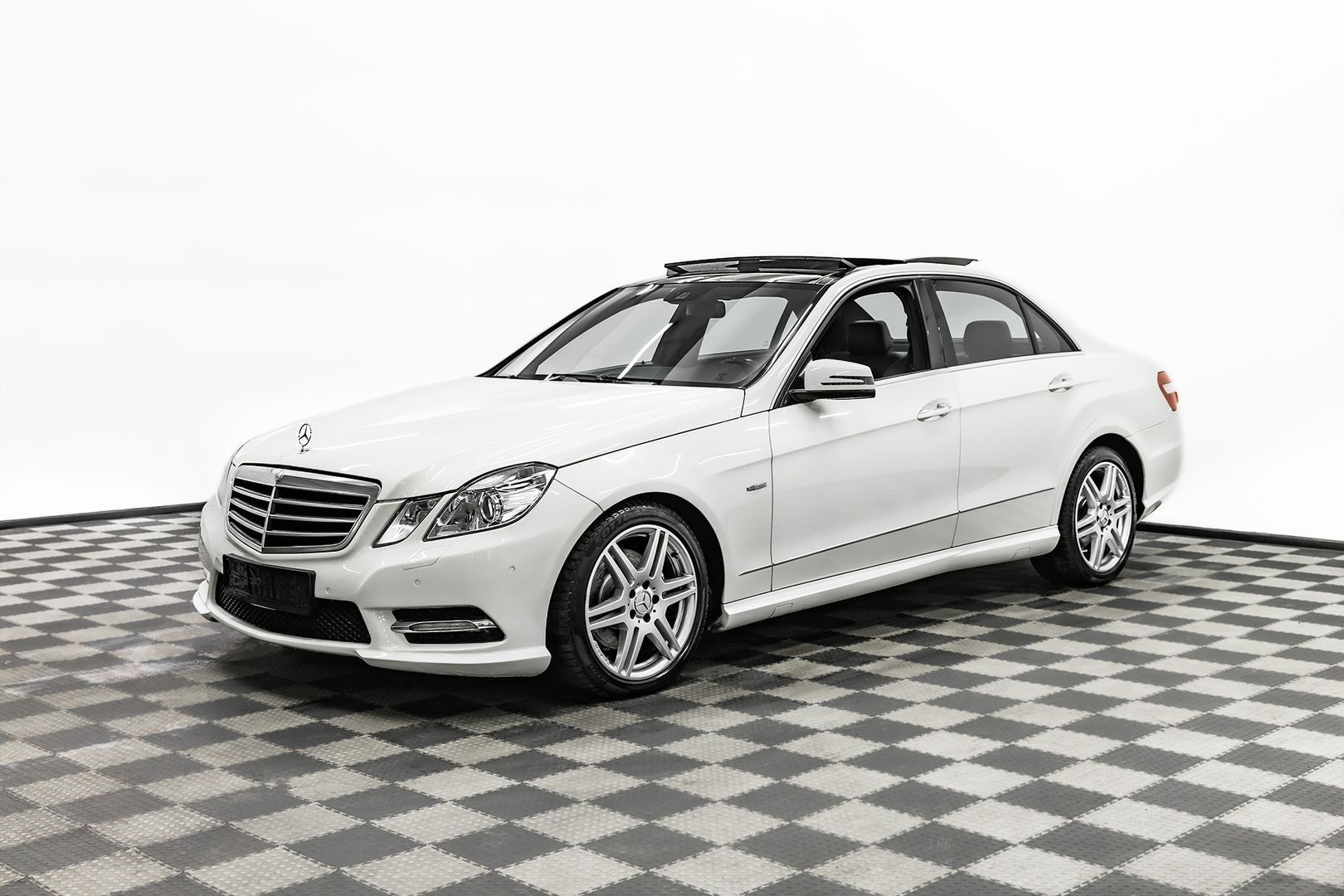 Mercedes-Benz E-Класс, IV (W212, S212, C207), 2011