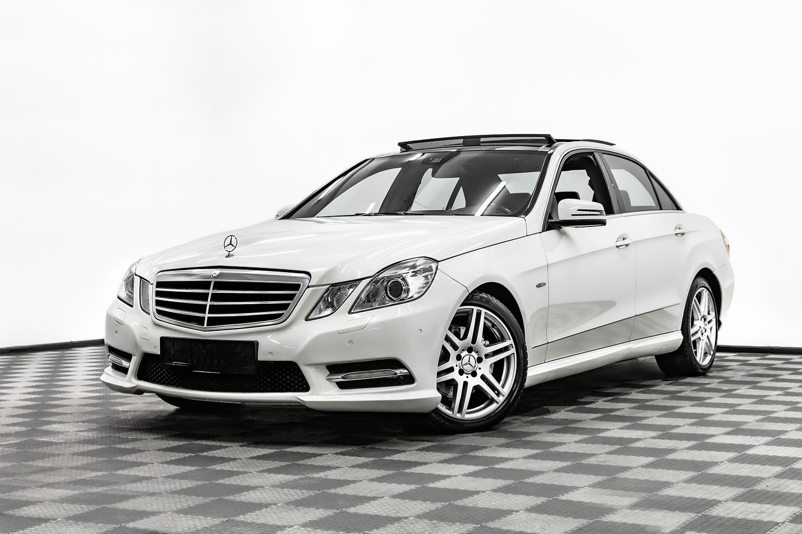 Mercedes-Benz E-Класс, IV (W212, S212, C207), 2011 фото 2