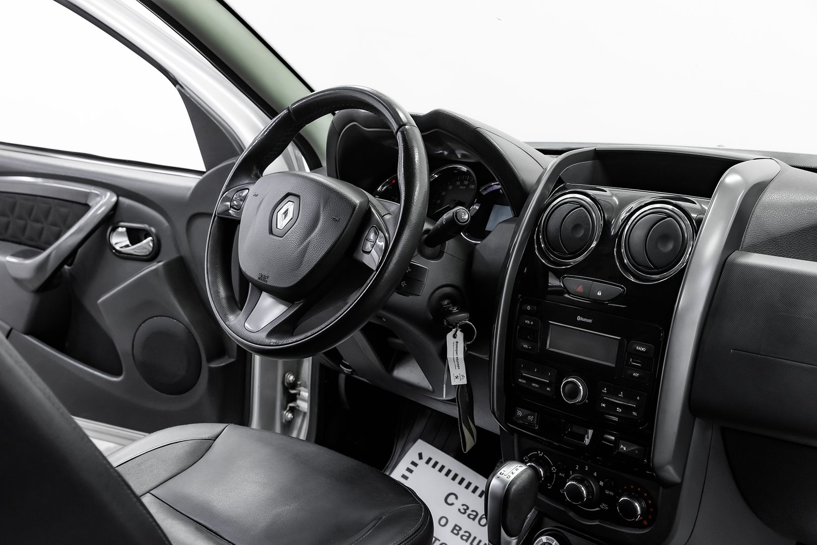 Renault Duster, I Рестайлинг, 2017 фото 16