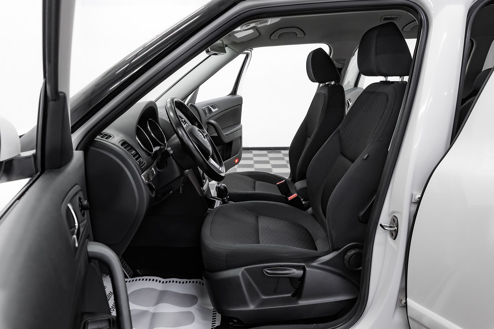 Skoda Yeti, I, 2014 фото 8