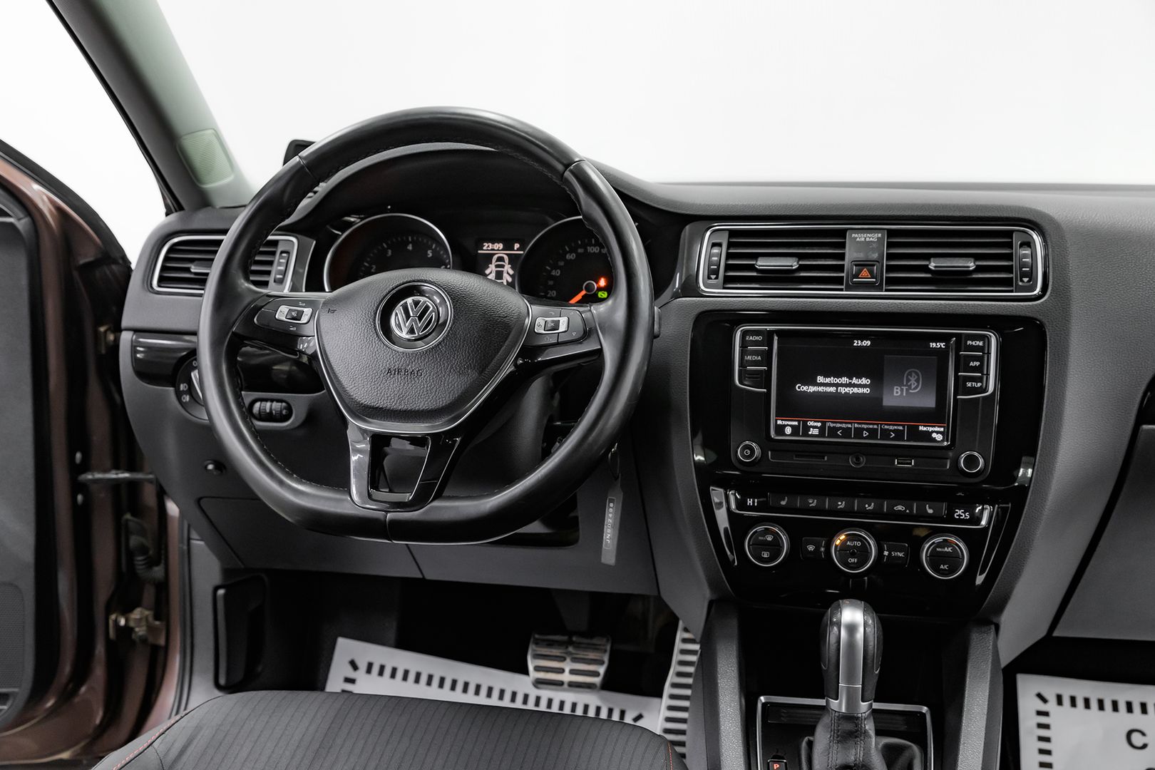 Volkswagen Jetta, VI Рестайлинг, 2018 фото 10