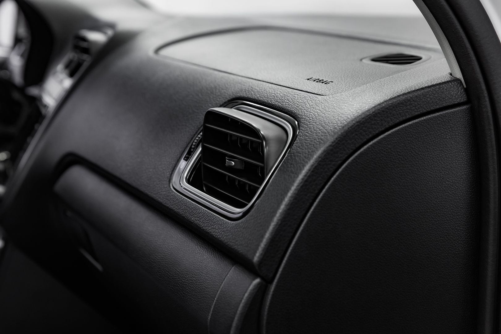 Volkswagen Polo, V Рестайлинг, 2019 фото 11