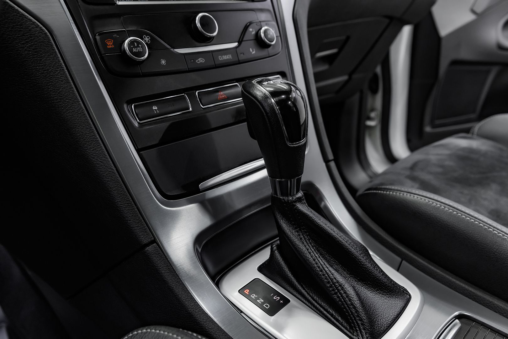 Ford Mondeo, IV Рестайлинг, 2012 фото 15